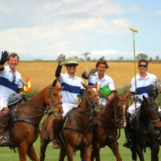 EL EQUIPO CERDANYOLA – SCHARLAU SE IMPONE EN EL CLUB DE POLO AMPURDÁN